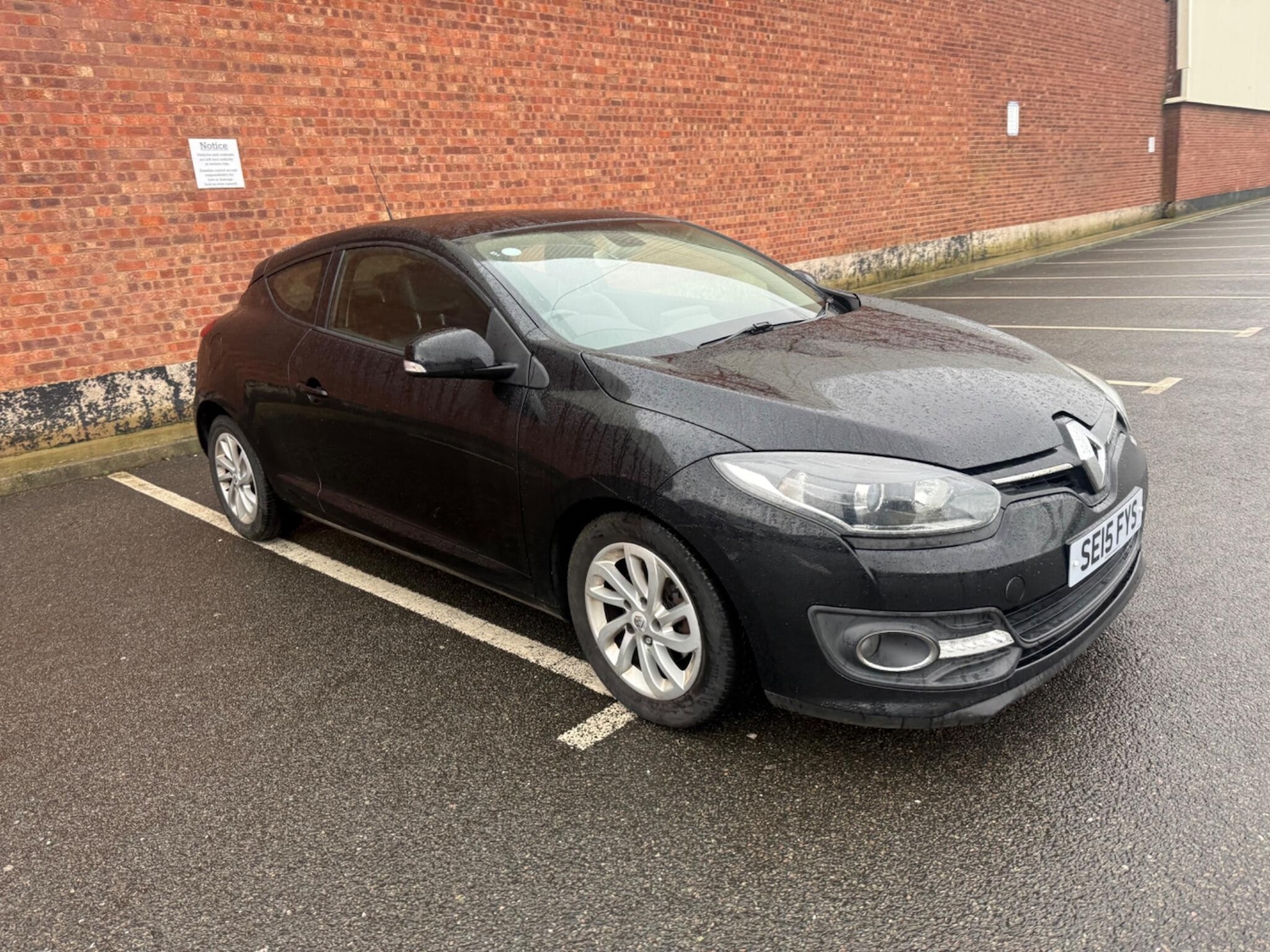 Used Renault Megane 2015 for sale - 77523643: Photo 6