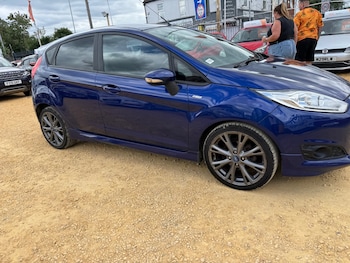 Used Ford Fiesta 2016 for sale - 78921402: Photo