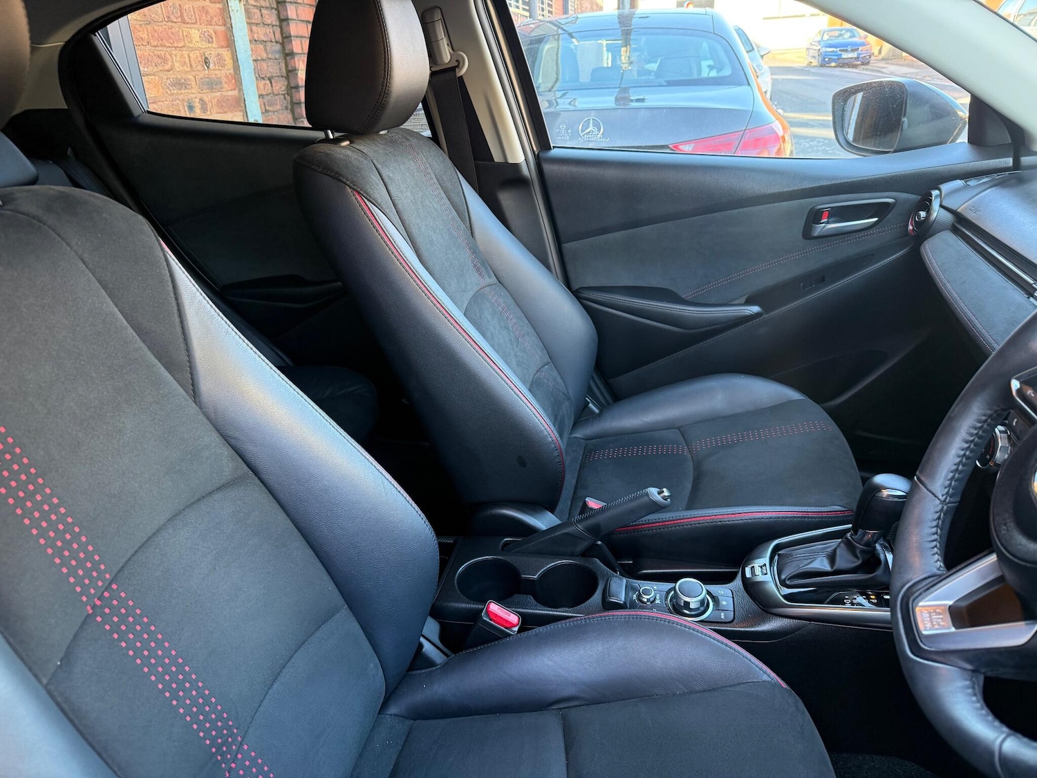 Used Mazda Mazda2 2023 for sale - 76646245: Photo 19