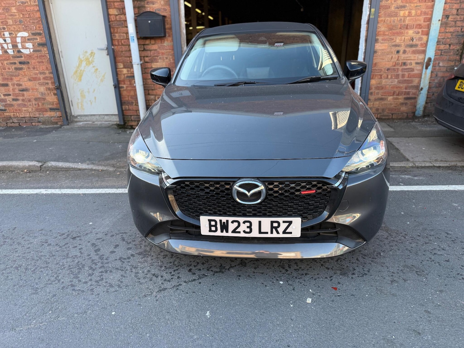 Used Mazda Mazda2 2023 for sale - 76646245: Photo 2