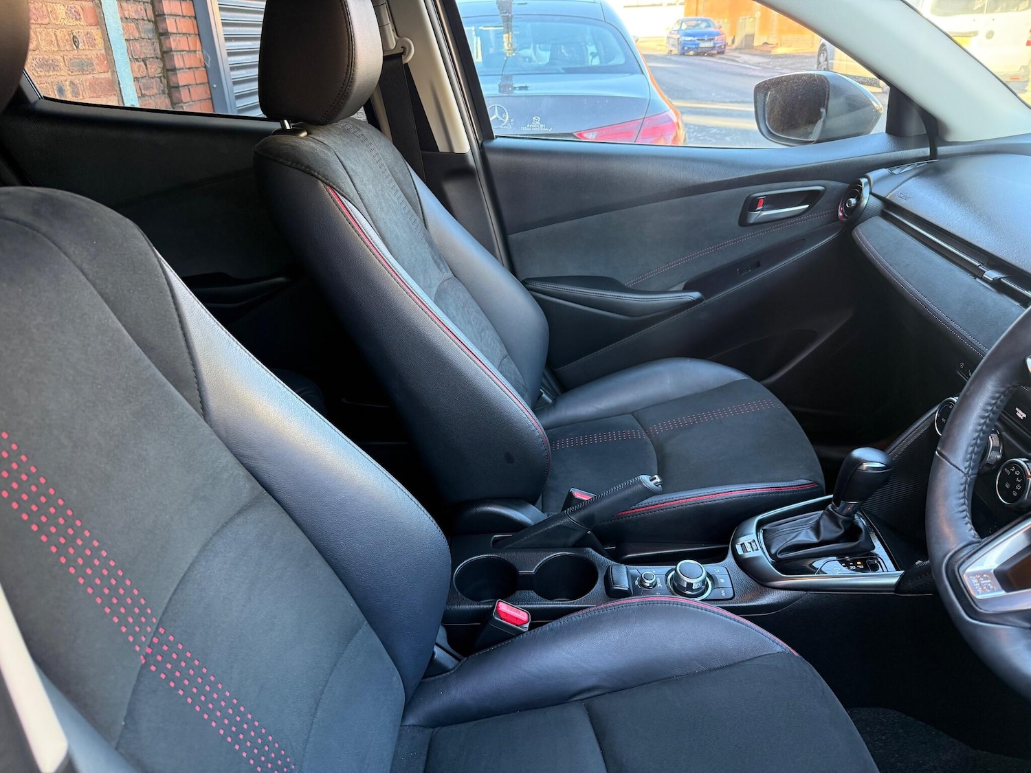 Used Mazda Mazda2 2023 for sale - 76646245: Photo 20