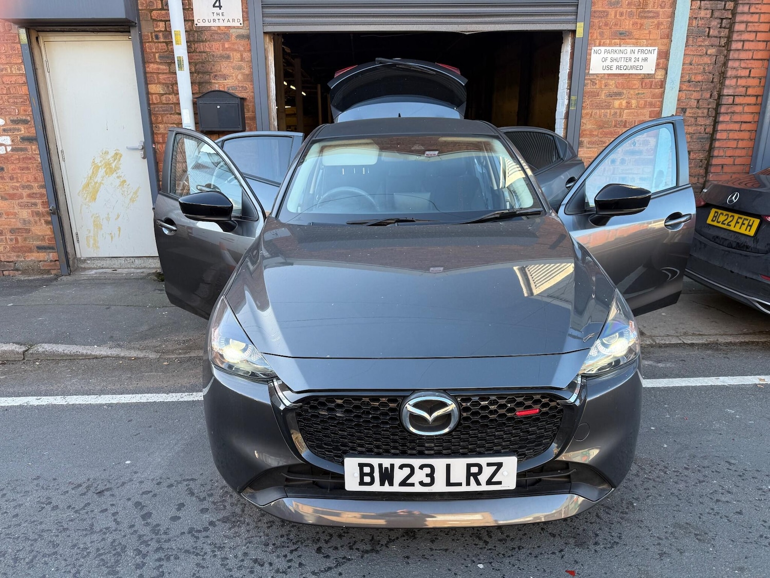 Used Mazda Mazda2 2023 for sale - 76646245: Photo 5