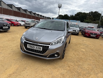Used Peugeot 208 2019 for sale - 79446802: Photo