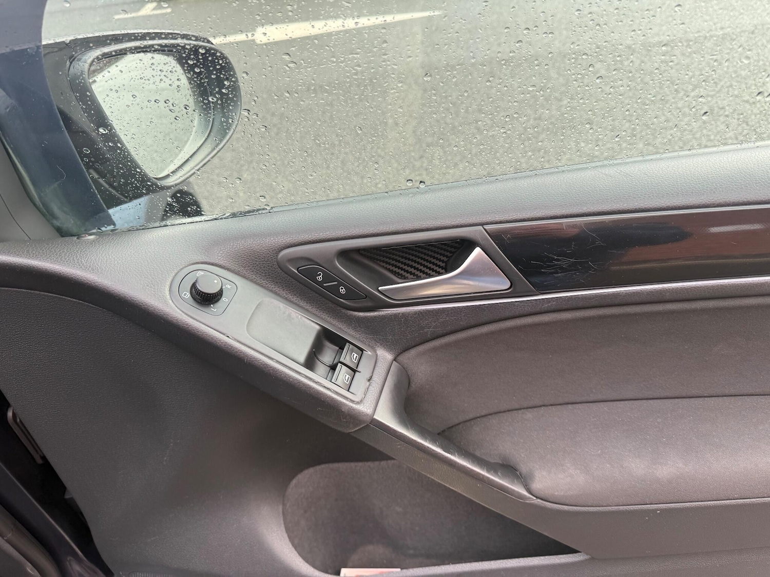 Used Volkswagen Golf 2009 for sale - 76752680: Photo 28