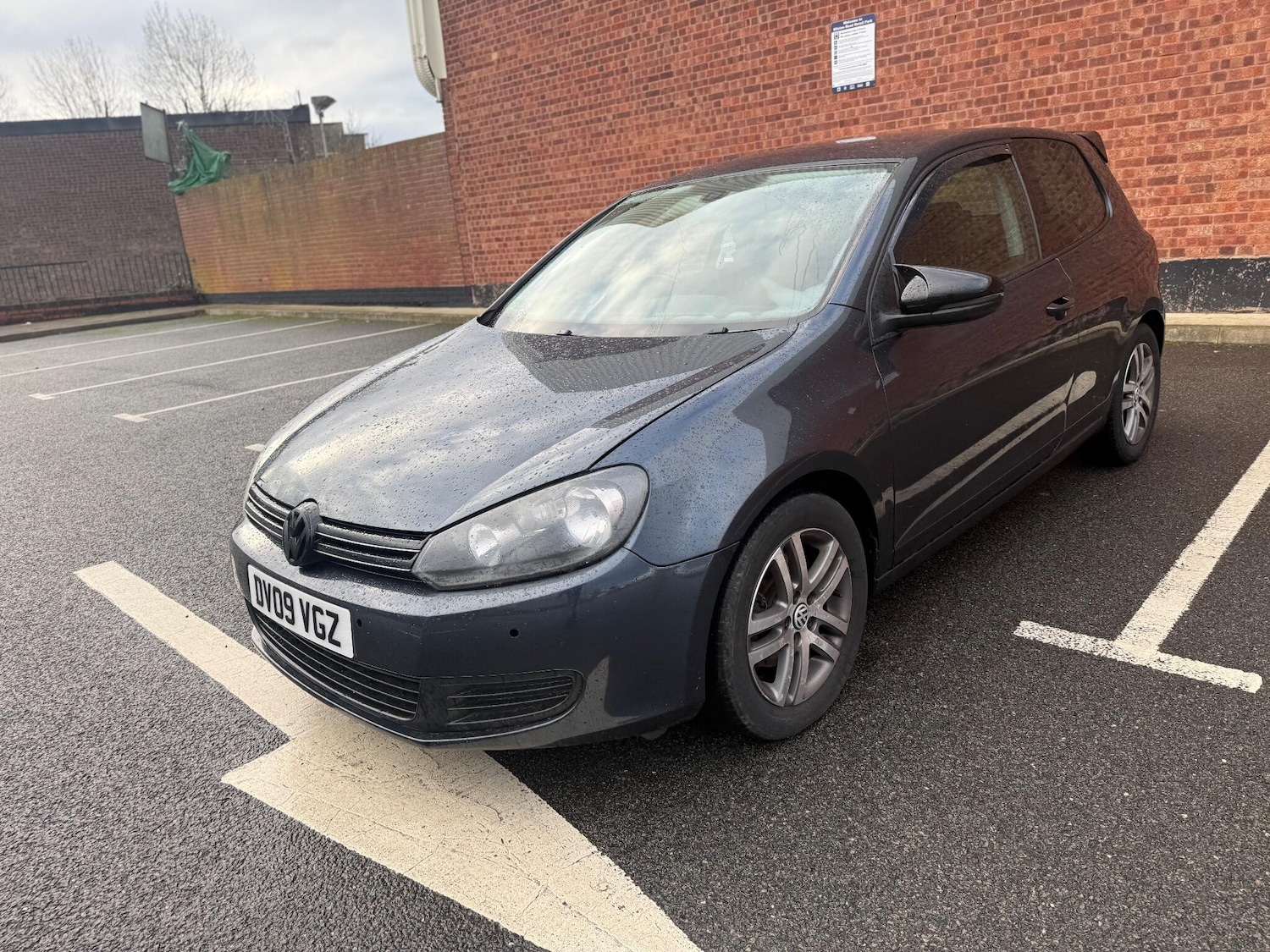 Used Volkswagen Golf 2009 for sale - 76752680: Photo 3