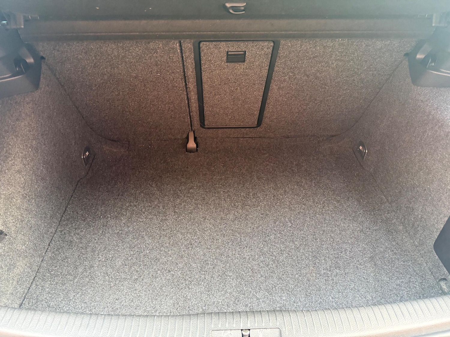 Used Volkswagen Golf 2009 for sale - 76752680: Photo 36