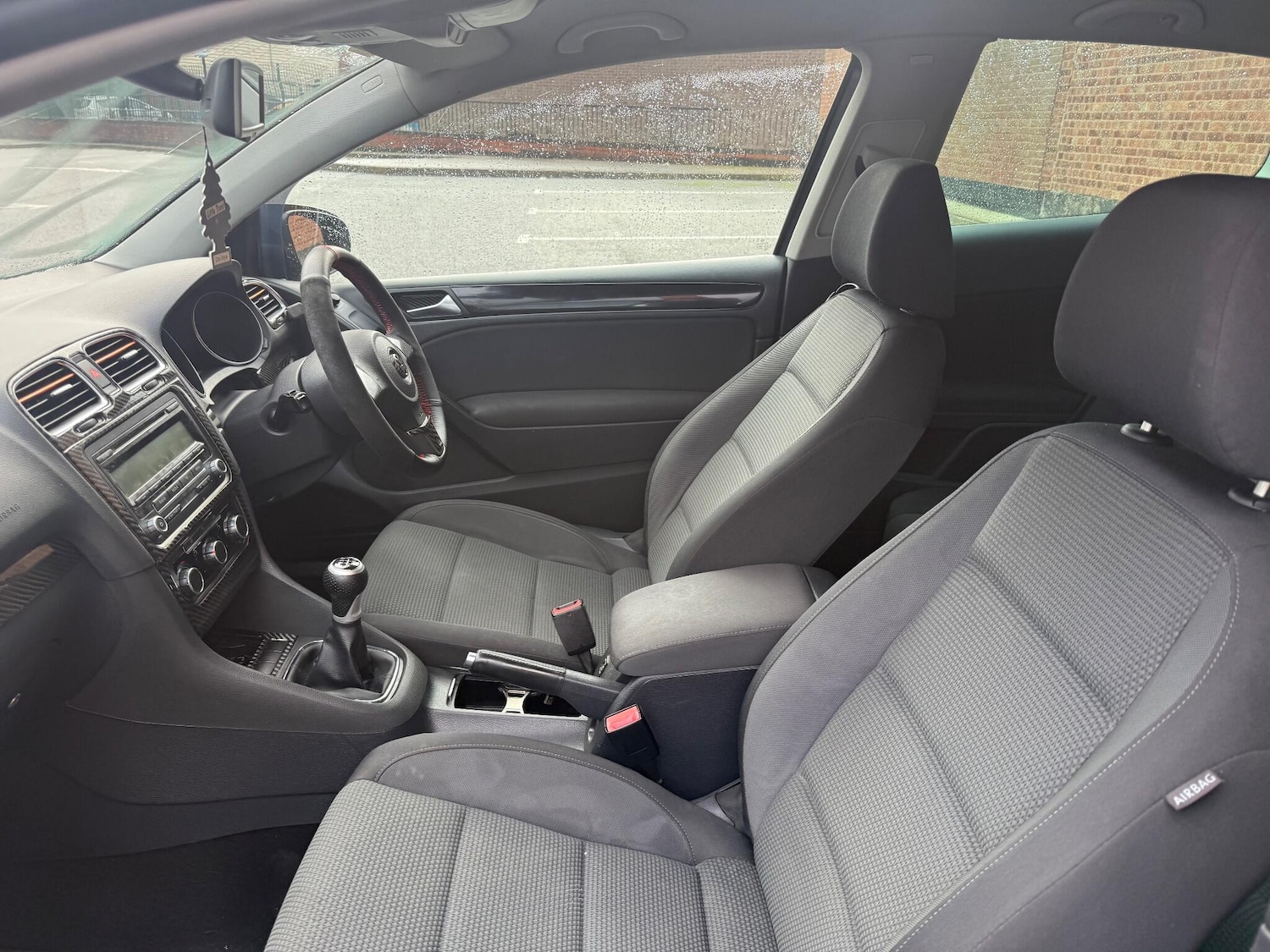 Used Volkswagen Golf 2009 for sale - 76752680: Photo 40