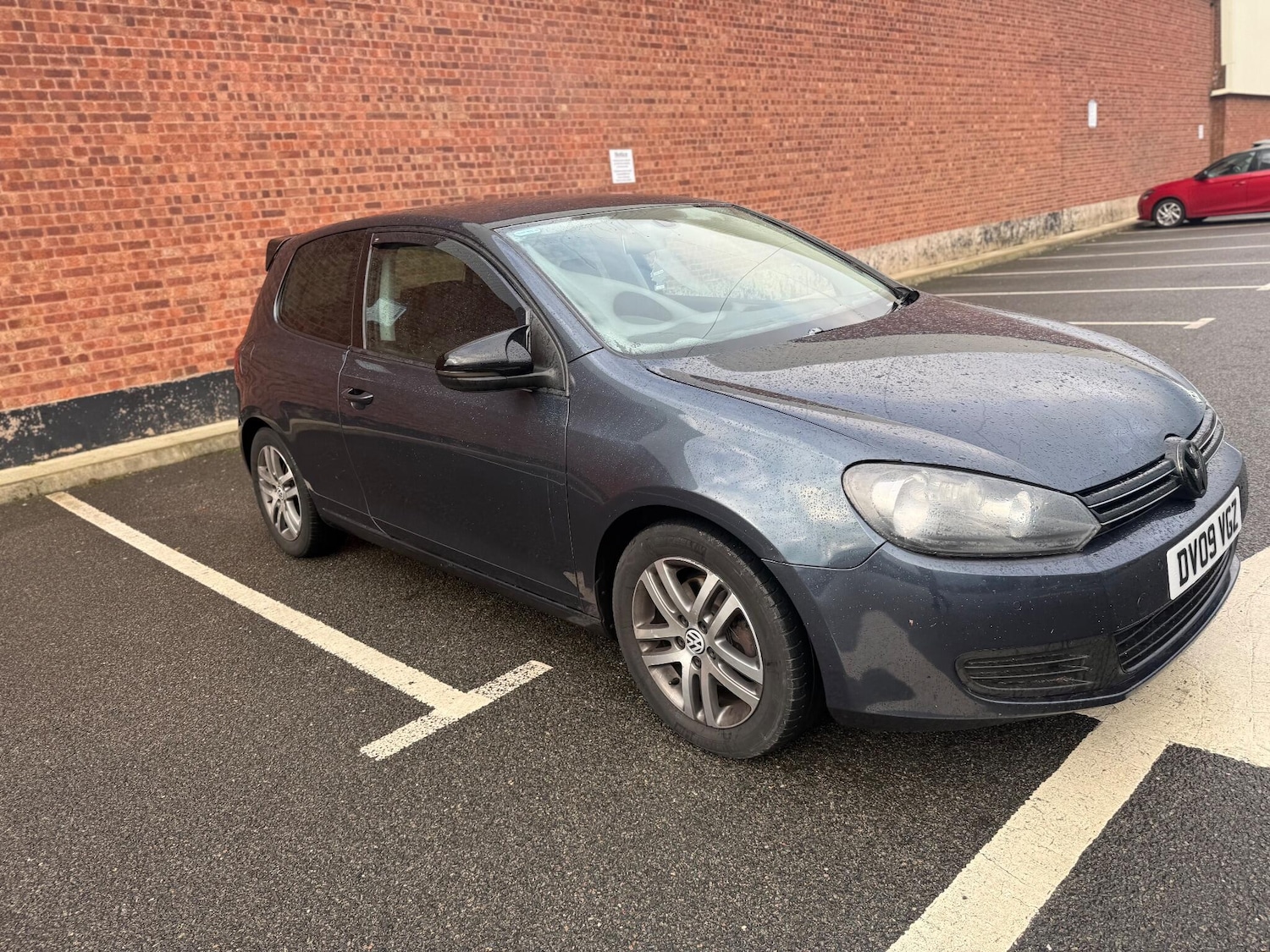 Used Volkswagen Golf 2009 for sale - 76752680: Photo 5