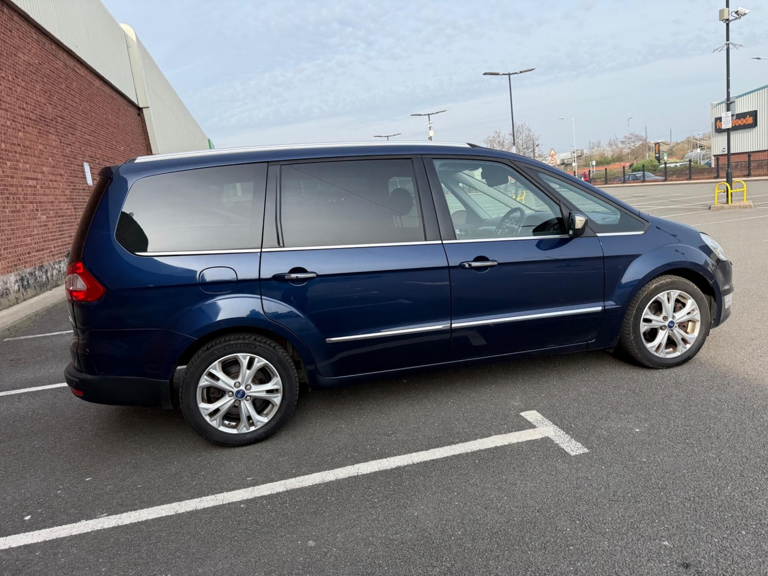 Used Ford Galaxy 2011 for sale - 77970241: Photo 17