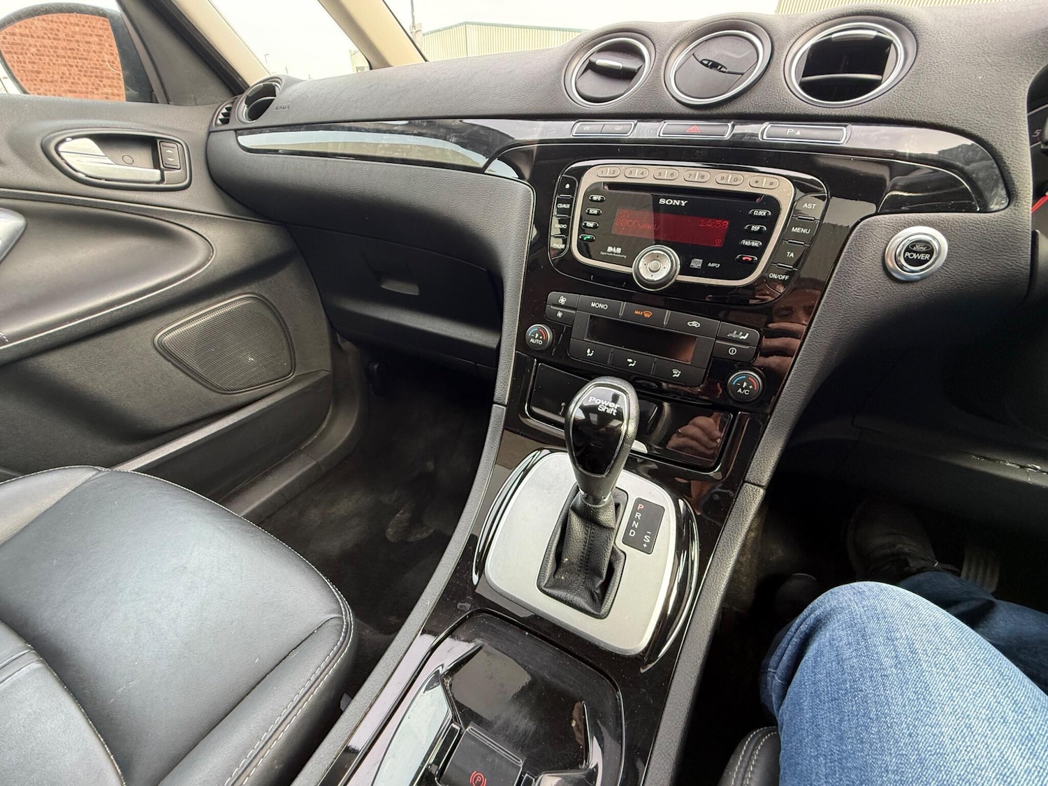 Used Ford Galaxy 2011 for sale - 77970241: Photo 29