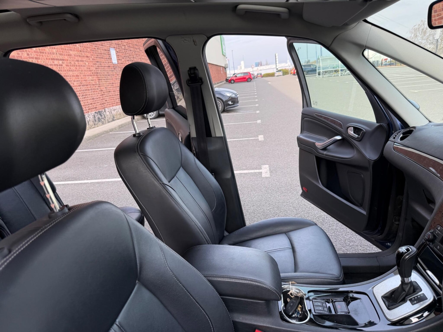 Used Ford Galaxy 2011 for sale - 77970241: Photo 31