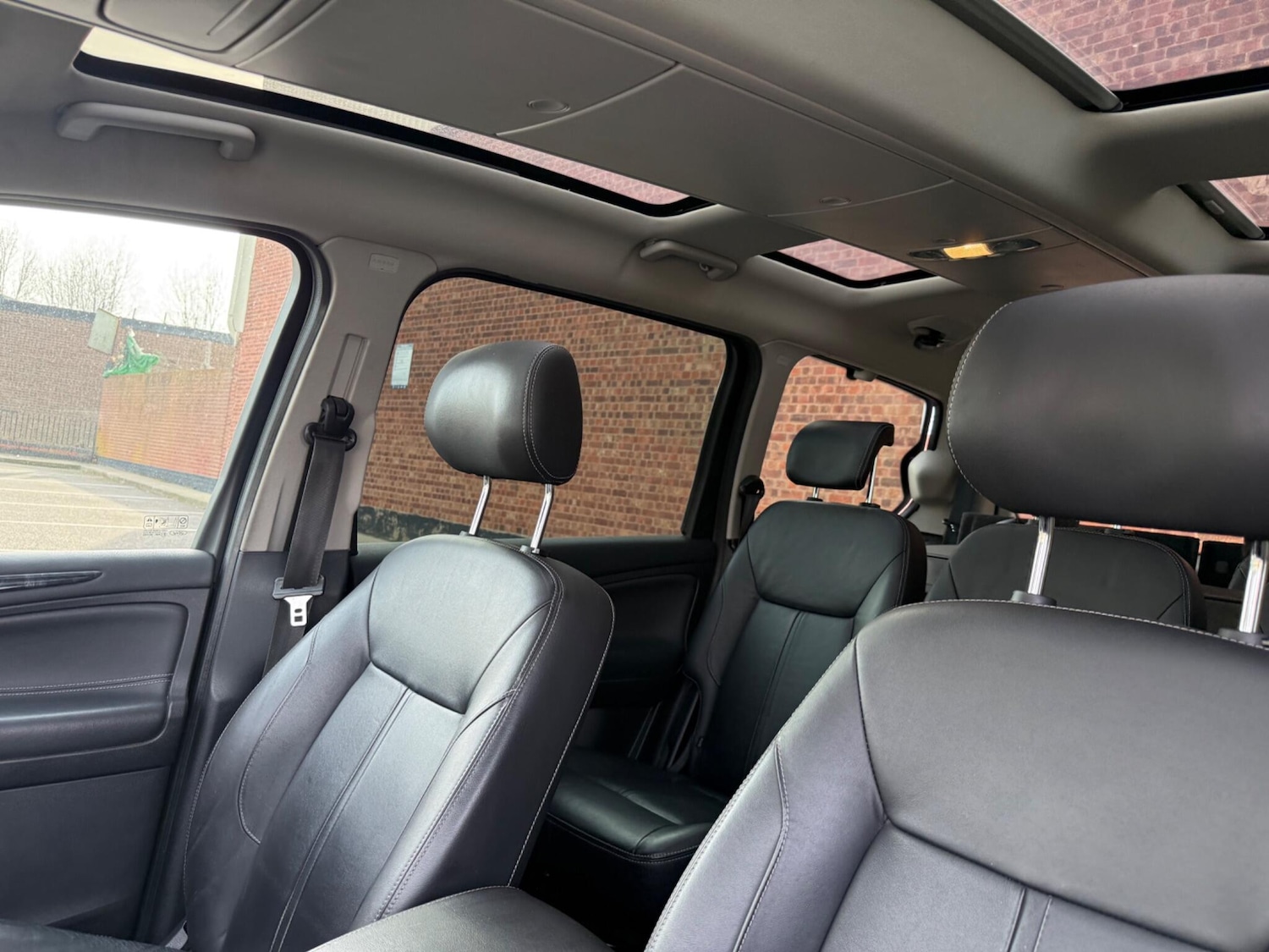 Used Ford Galaxy 2011 for sale - 77970241: Photo 33