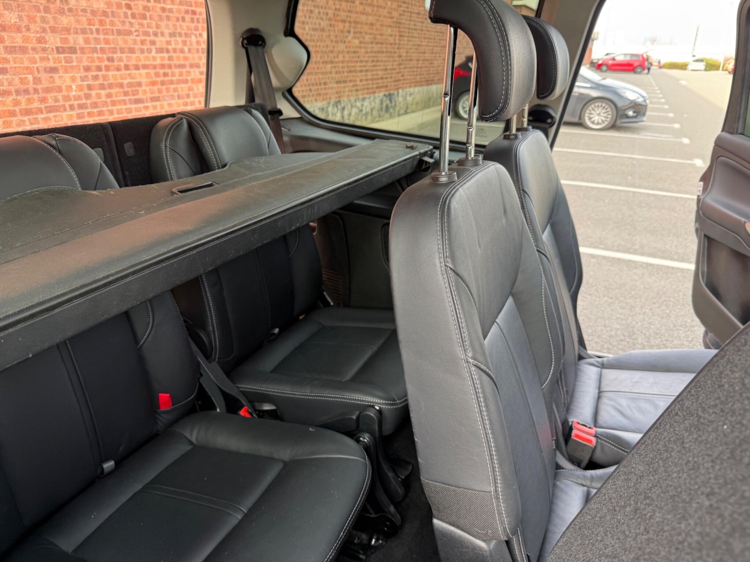 Used Ford Galaxy 2011 for sale - 77970241: Photo 39