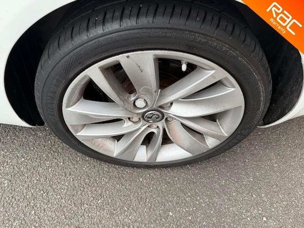 Used Vauxhall Insignia 2017 for sale - 76307417: Photo 28