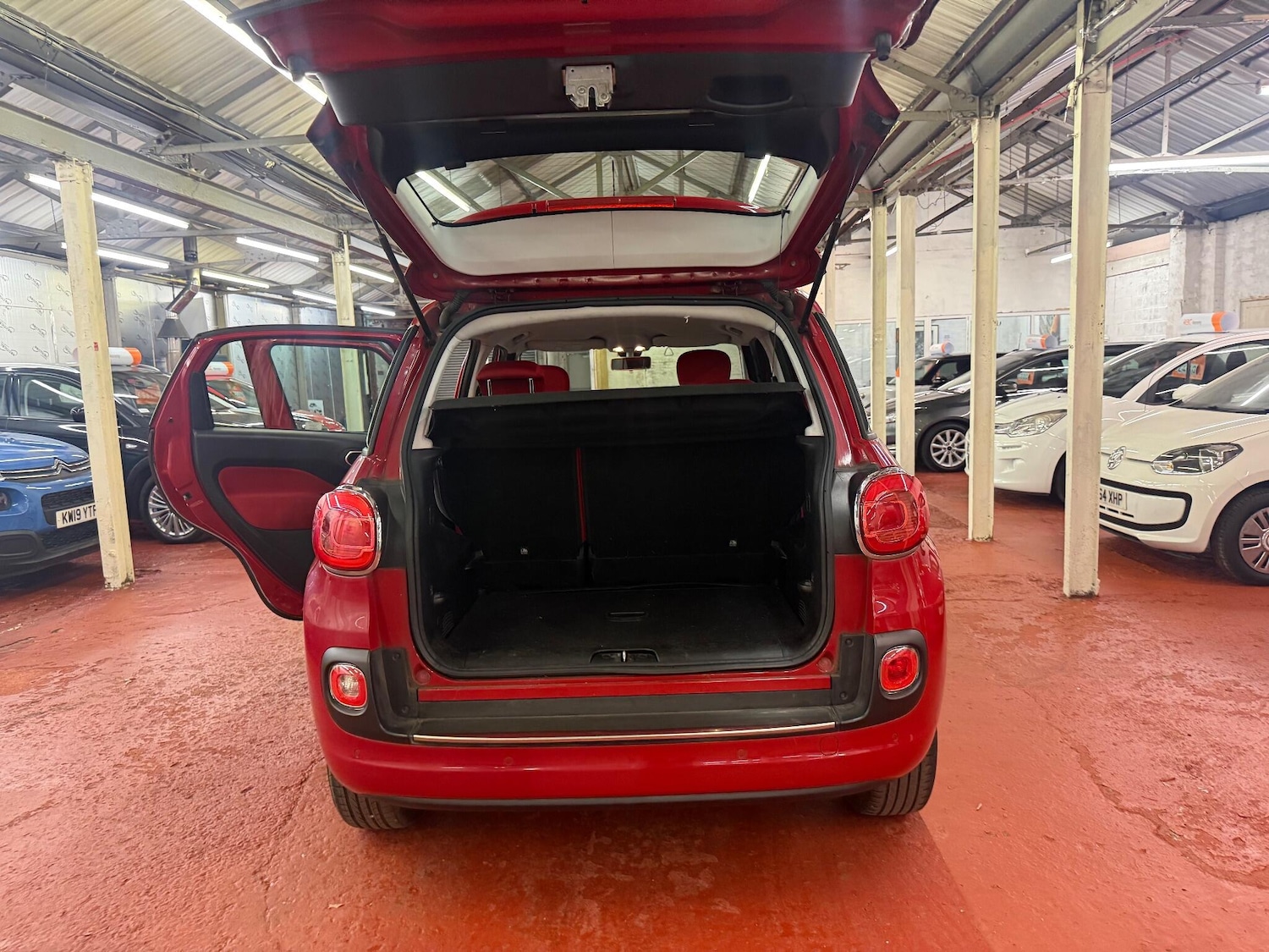 Used Fiat 500L 2013 for sale - 77198307: Photo 35