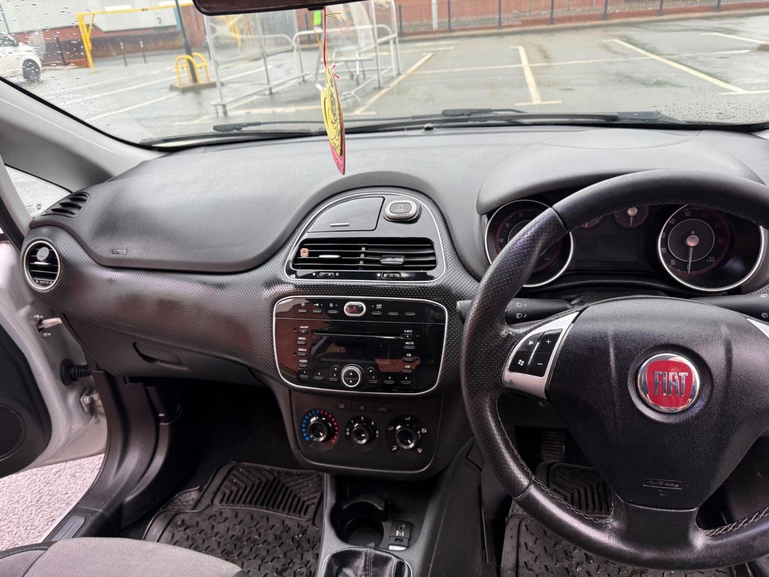 Used Fiat Punto Evo 2012 for sale - 77305442: Photo 24