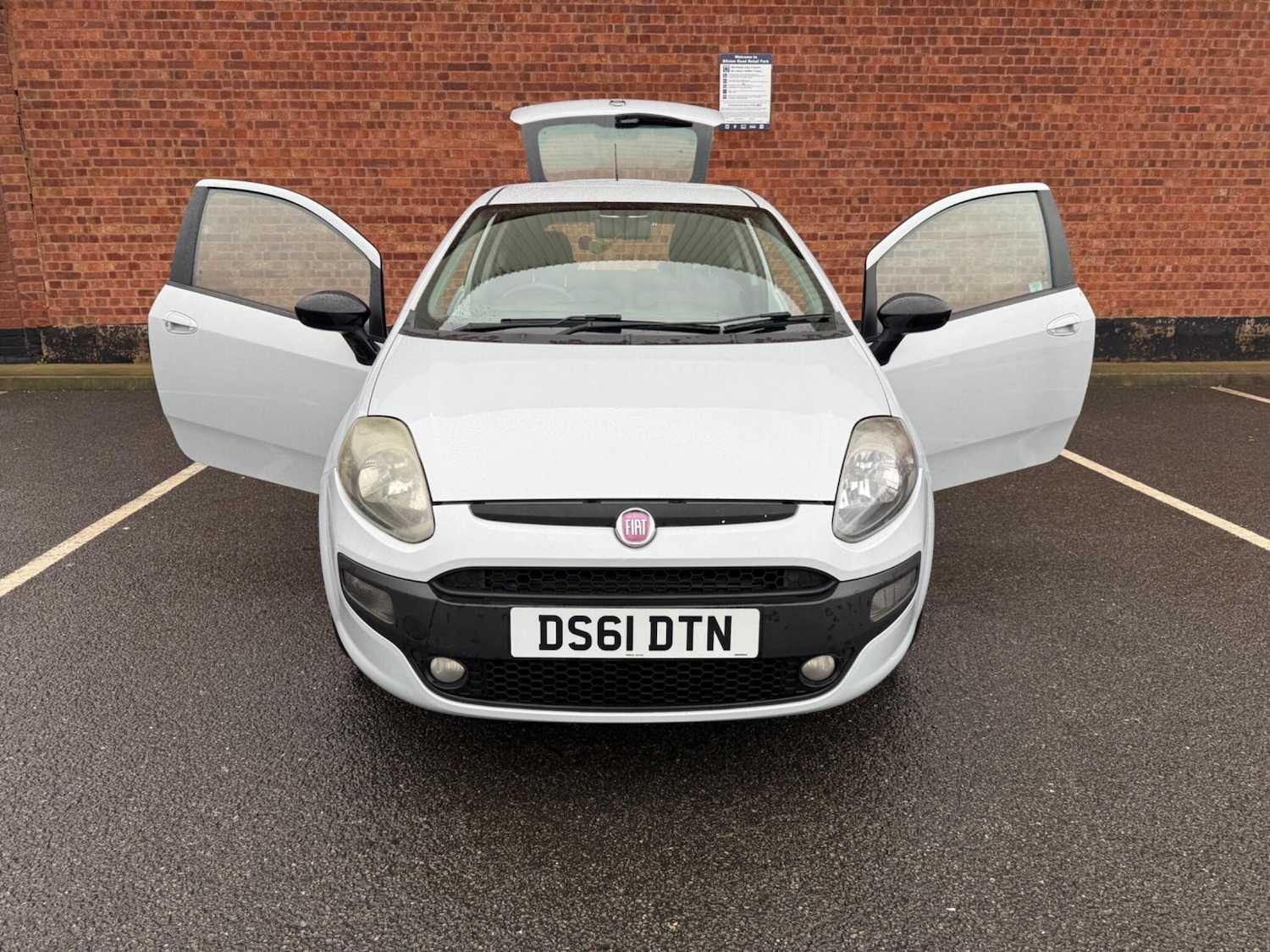 Used Fiat Punto Evo 2012 for sale - 77305442: Photo 8