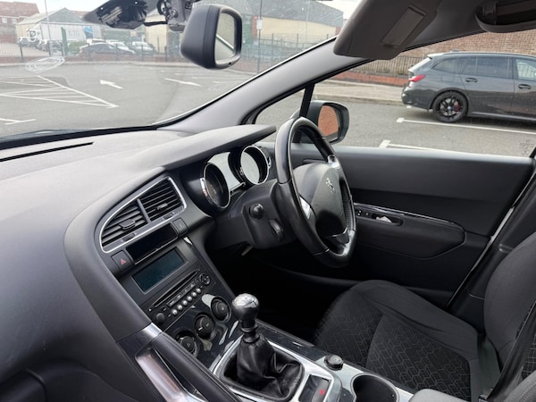 Used Peugeot 3008 2015 for sale - 76189158: Photo 15