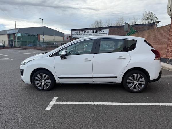 Used Peugeot 3008 2015 for sale - 76189158: Photo 9