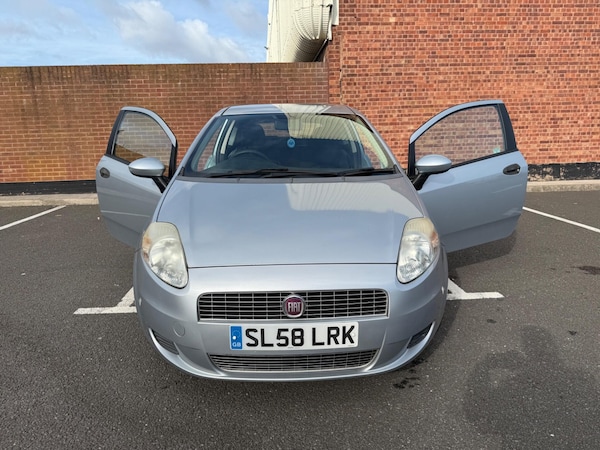 Used Fiat Grande Punto 2008 for sale - 76179401: Photo 21