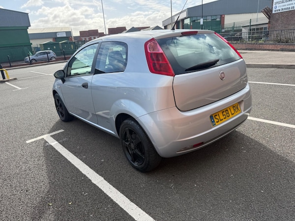 Used Fiat Grande Punto 2008 for sale - 76179401: Photo 6
