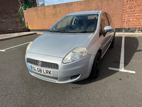 Used Fiat Grande Punto 2008 for sale - 76179401: Photo 9