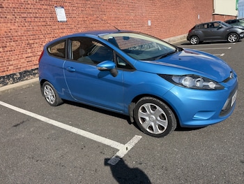 Used Ford Fiesta 2010 for sale - 78559175: Photo
