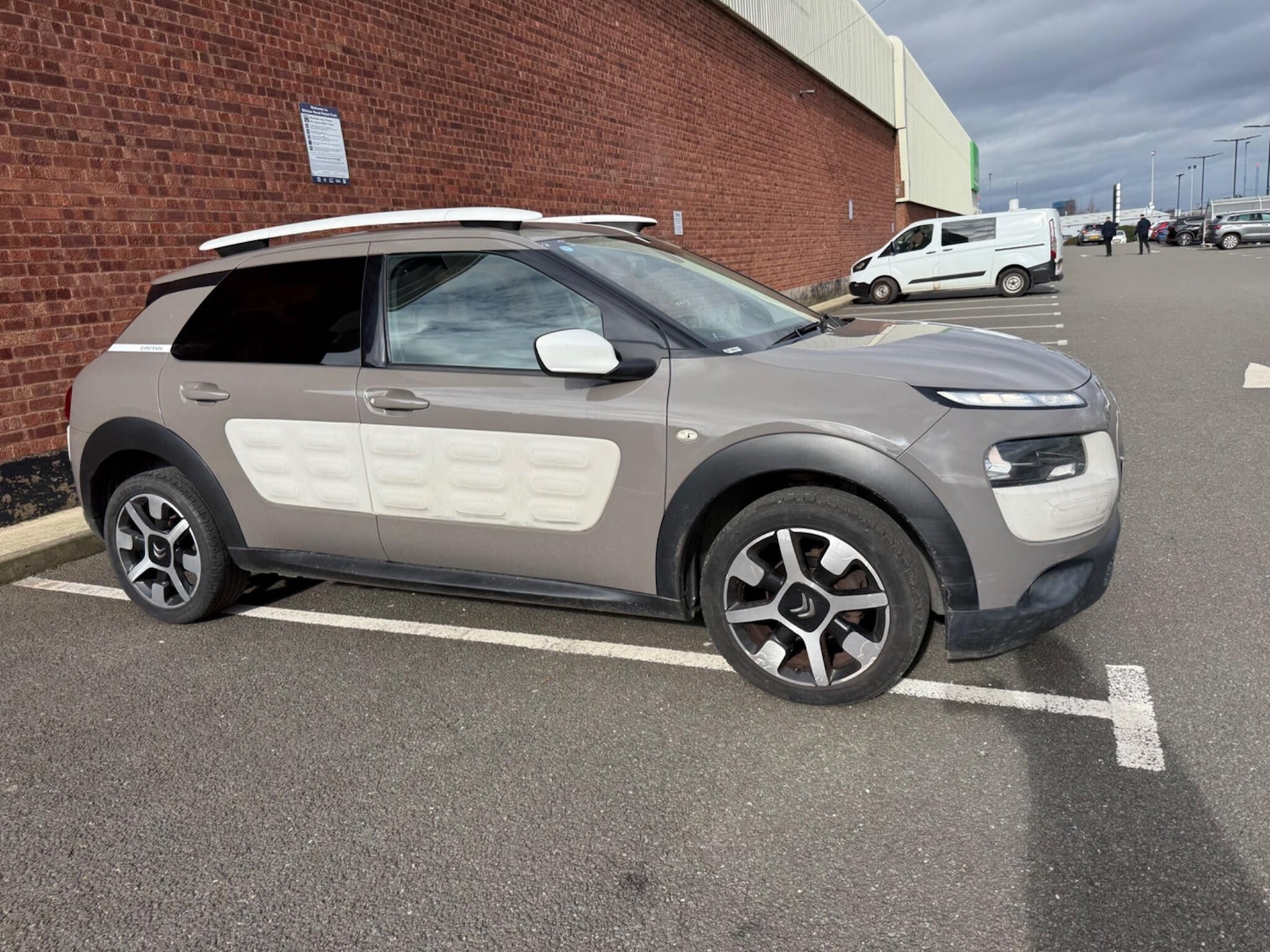 Used Citroen C4 Cactus 2015 for sale - 77647175: Photo 4