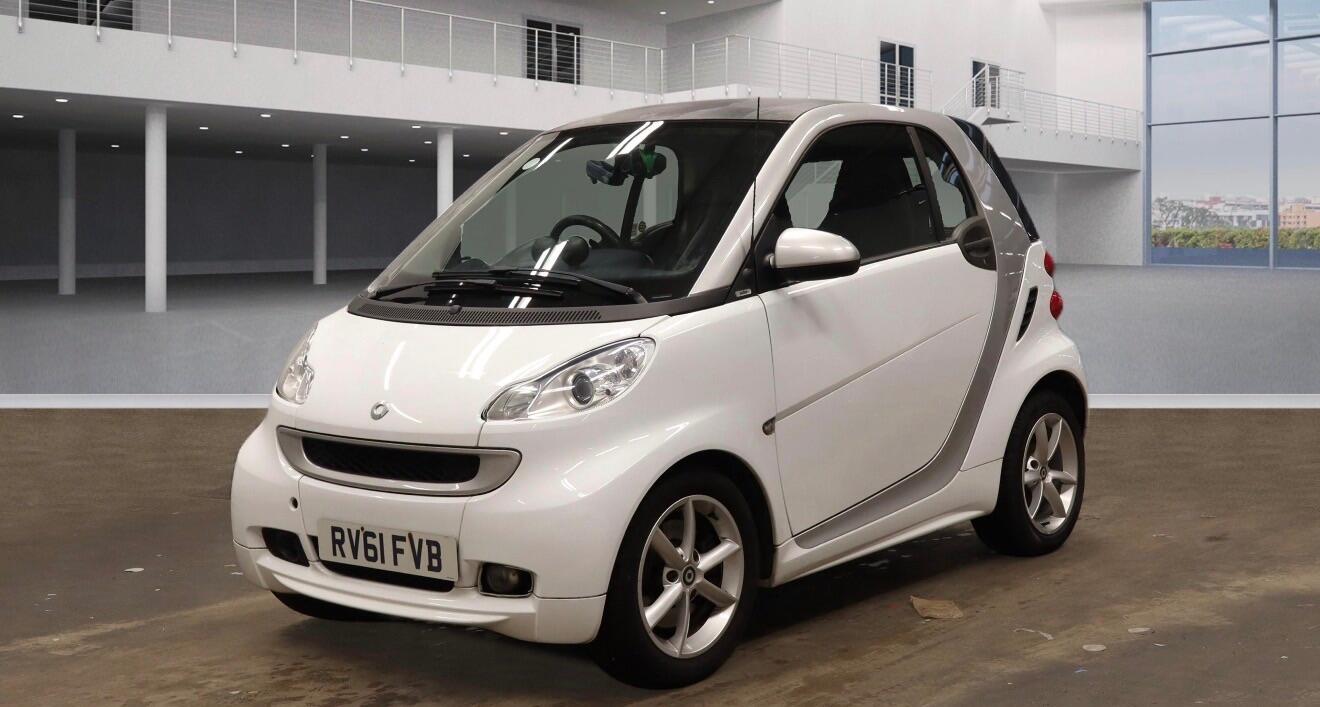 Used smart fortwo 2011 for sale - 77909261: Photo 2
