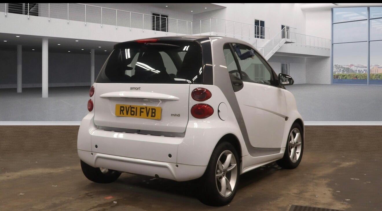 Used smart fortwo 2011 for sale - 77909261: Photo 4