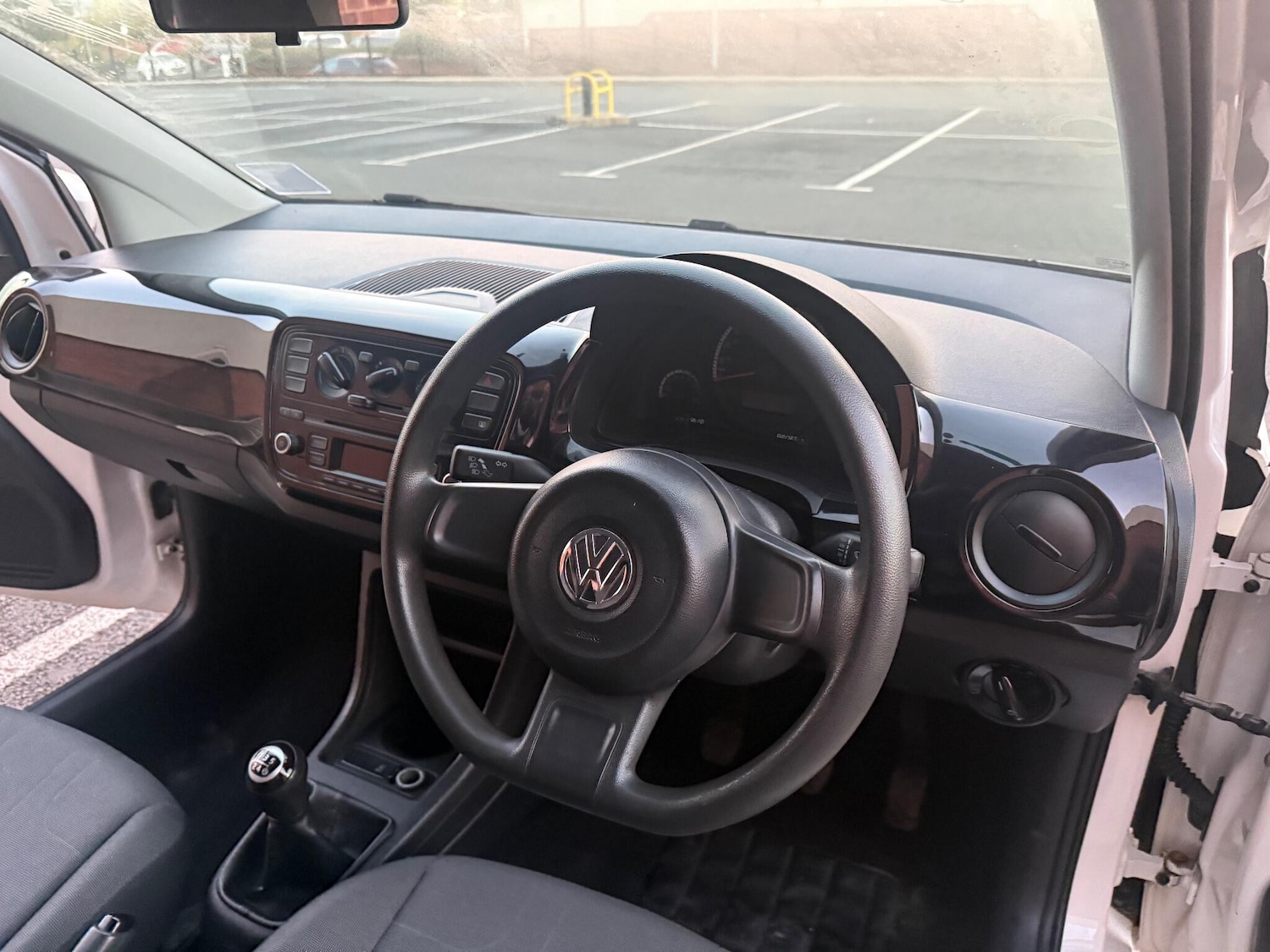 Used Volkswagen up! 2014 for sale - 76423360: Photo 17