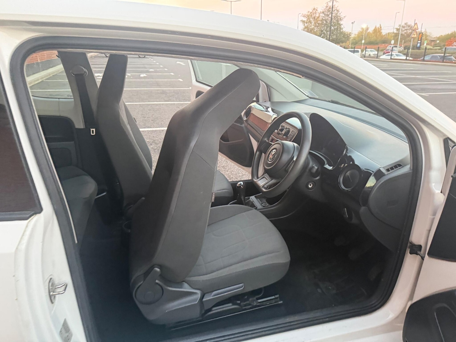 Used Volkswagen up! 2014 for sale - 76423360: Photo 19