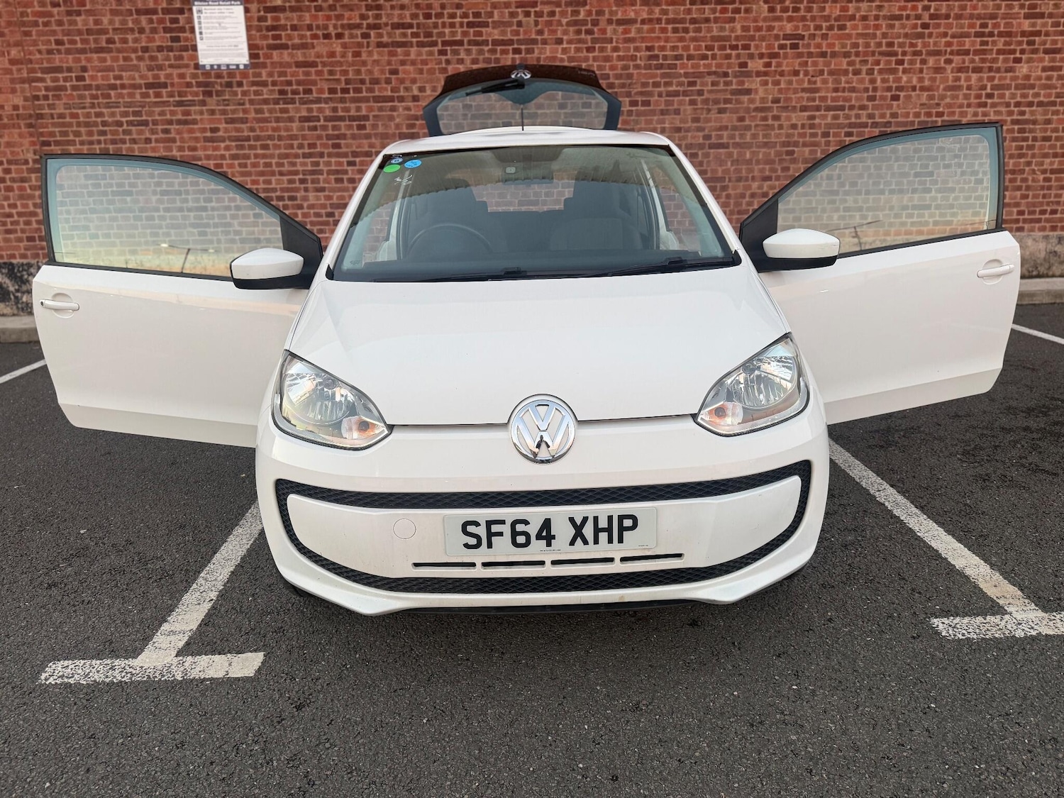Used Volkswagen up! 2014 for sale - 76423360: Photo 6