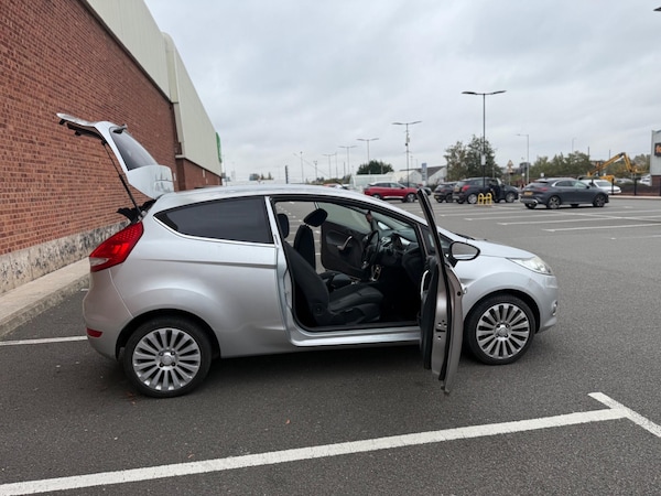 Used Ford Fiesta 2008 for sale - 76250950: Photo 10