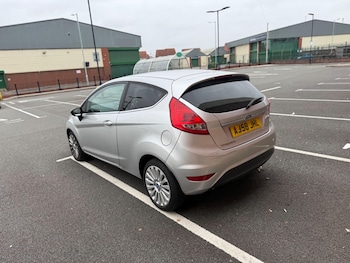 Used Ford Fiesta 2008 for sale - 76250950: Photo 4