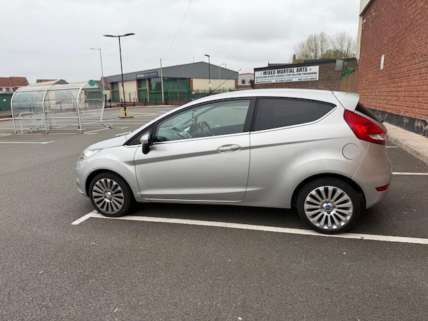 Used Ford Fiesta 2008 for sale - 76250950: Photo 8