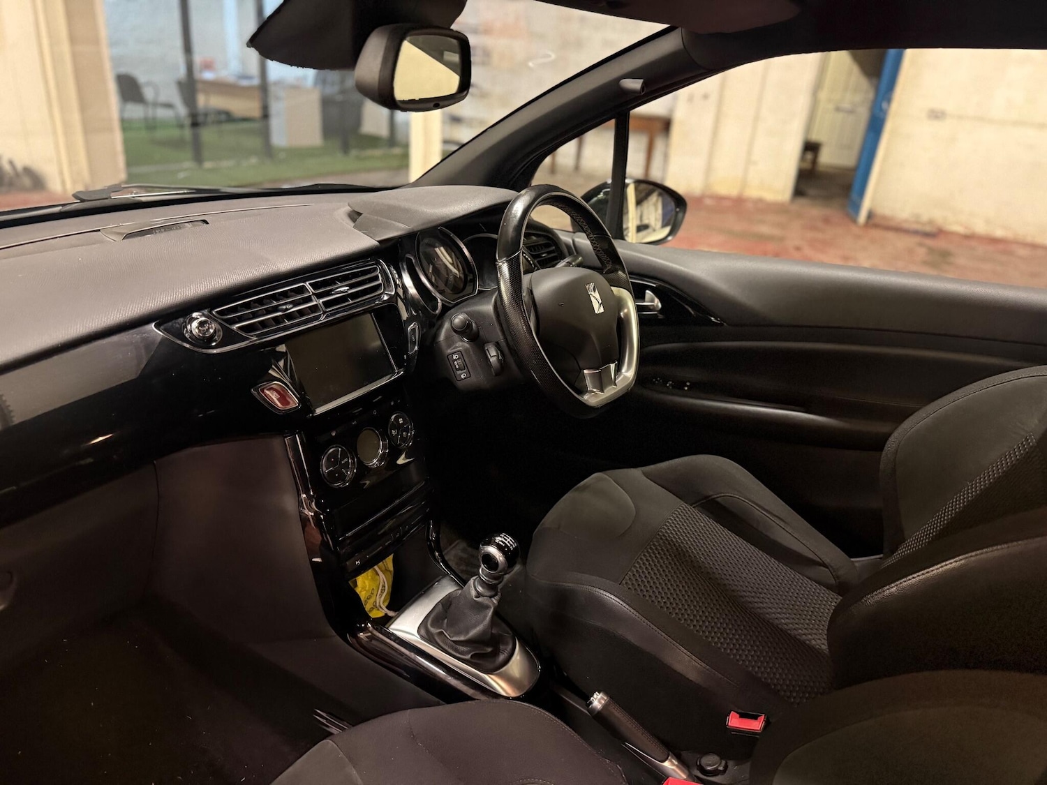 Used DS Automobiles DS 3 2016 for sale - 76561295: Photo 16