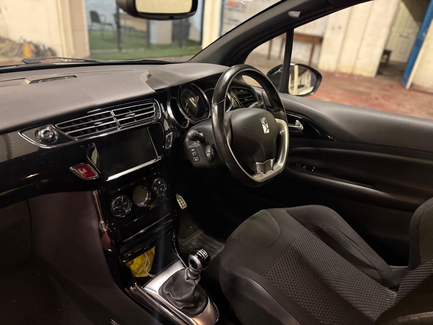 Used DS Automobiles DS 3 2016 for sale - 76561295: Photo 17