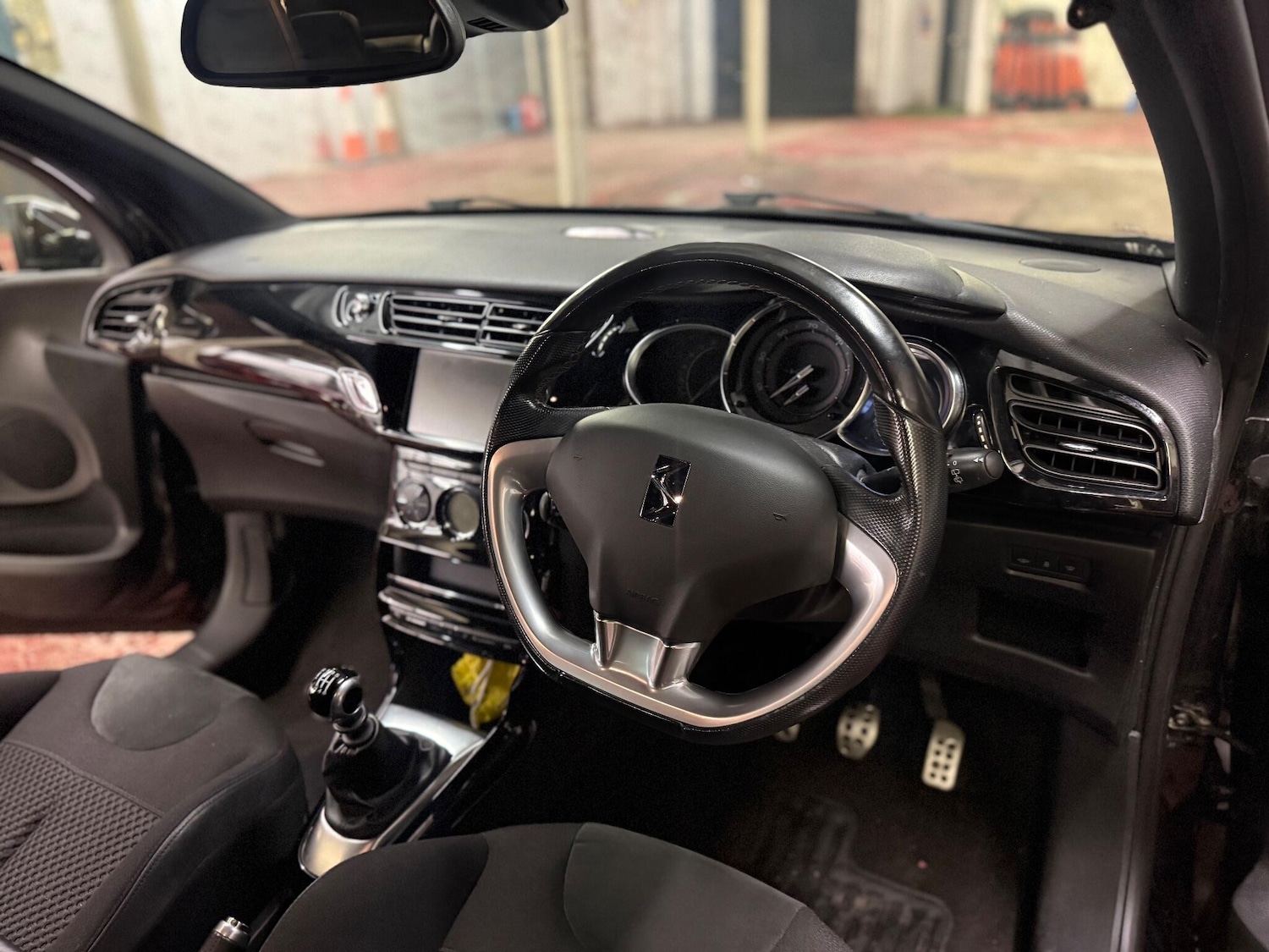 Used DS Automobiles DS 3 2016 for sale - 76561295: Photo 18