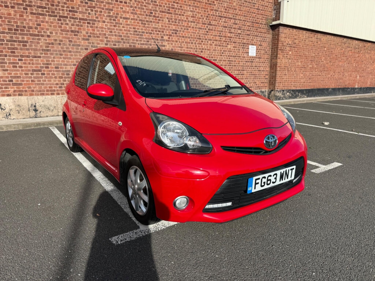Used Toyota AYGO 2014 for sale - 76179371: Photo 1