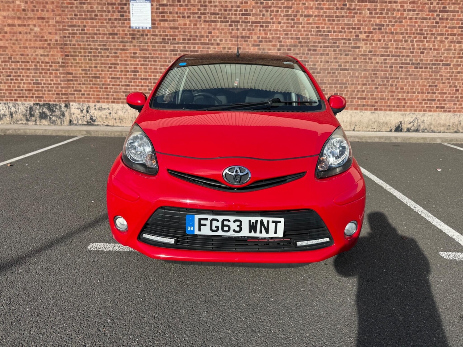 Used Toyota AYGO 2014 for sale - 76179371: Photo 2