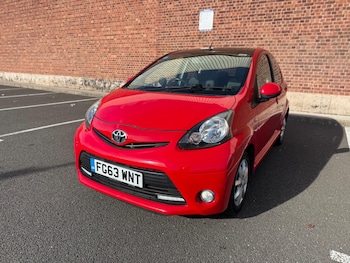 Used Toyota AYGO 2014 for sale - 76179371: Photo 3