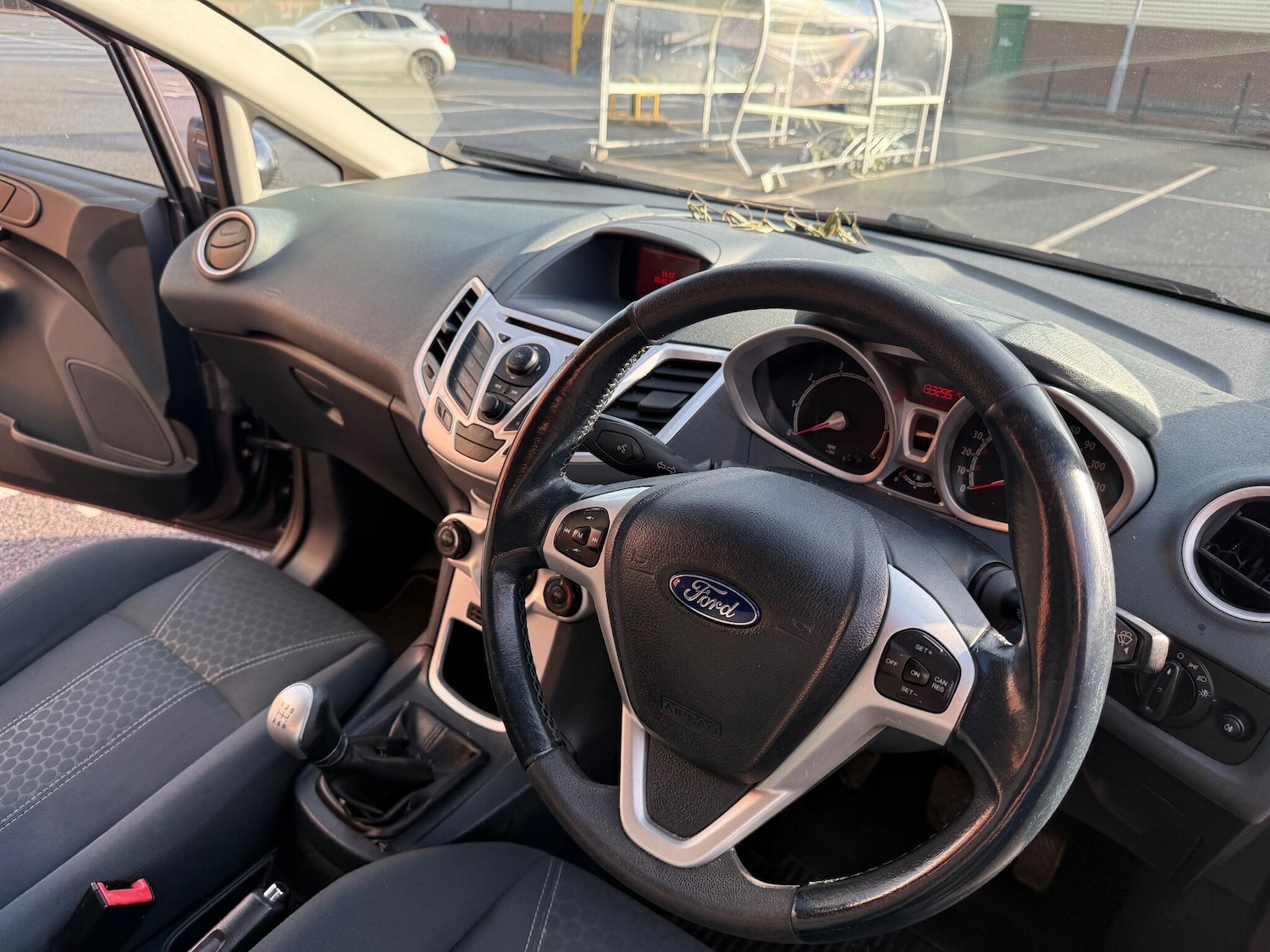 Used Ford Fiesta 2010 for sale - 76485393: Photo 13