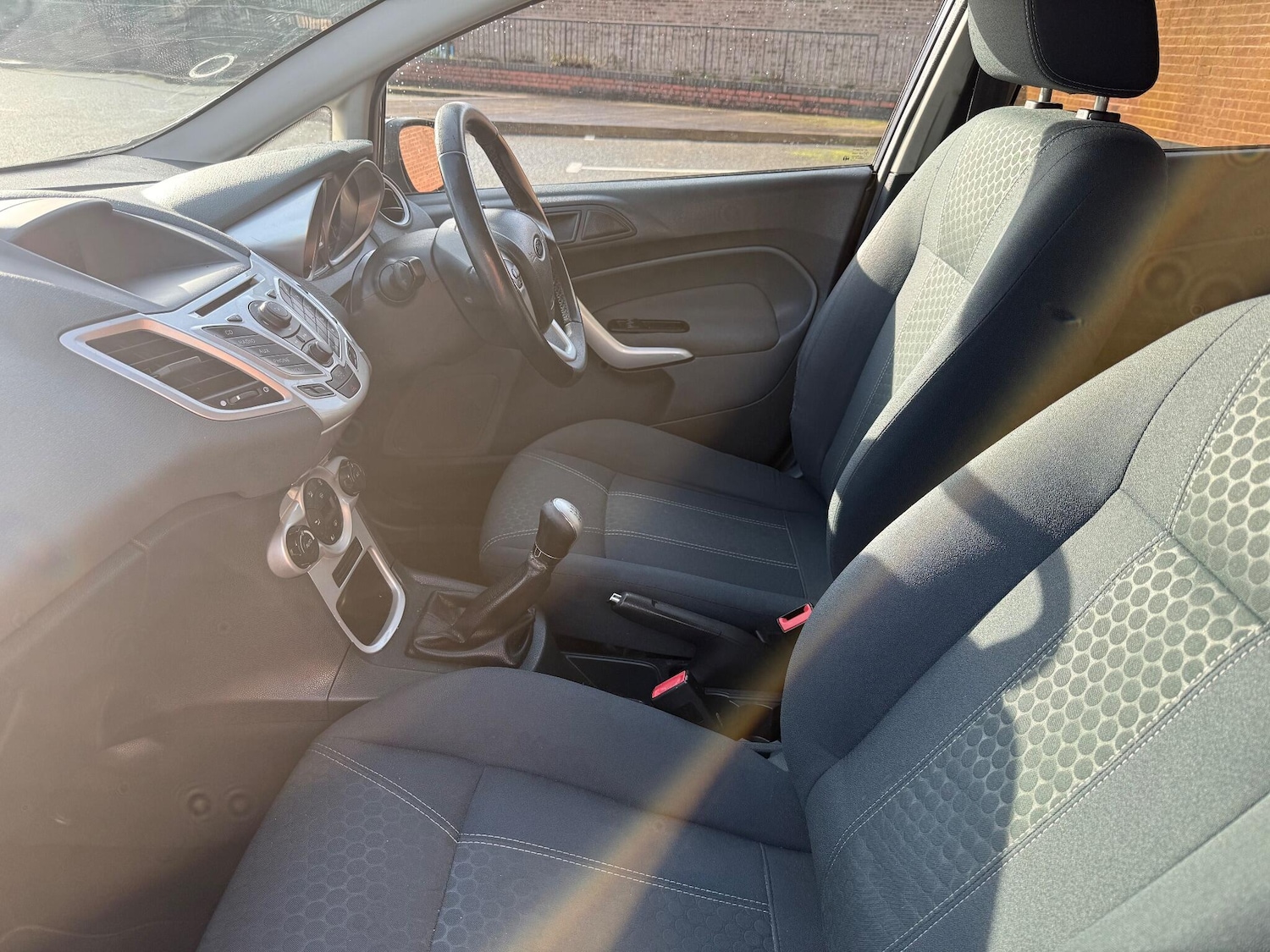 Used Ford Fiesta 2010 for sale - 76485393: Photo 23