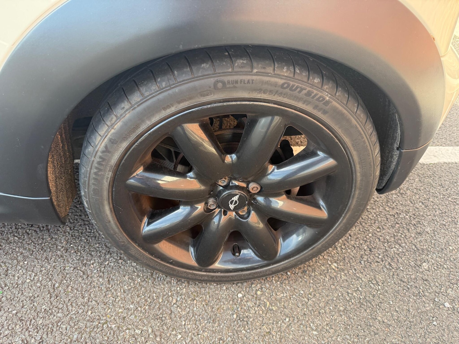 Used MINI Convertible 2011 for sale - 76572463: Photo 27