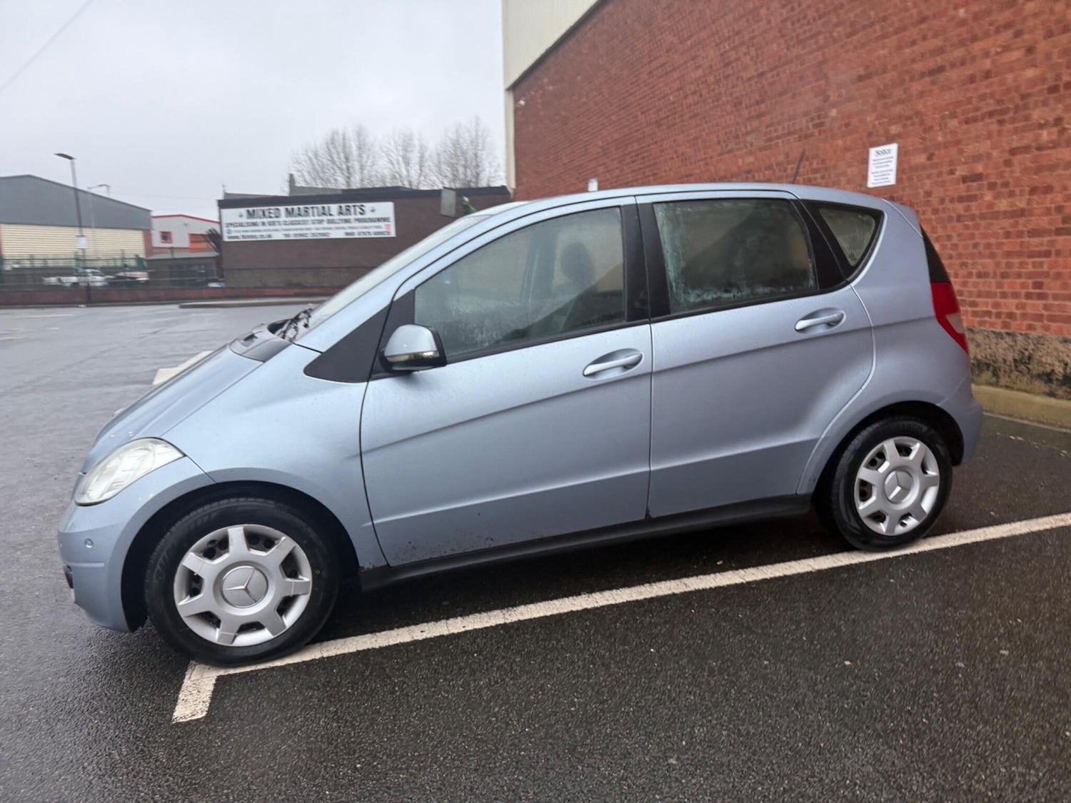 Used Mercedes-Benz A-Class 2010 for sale - 77454846: Photo 12