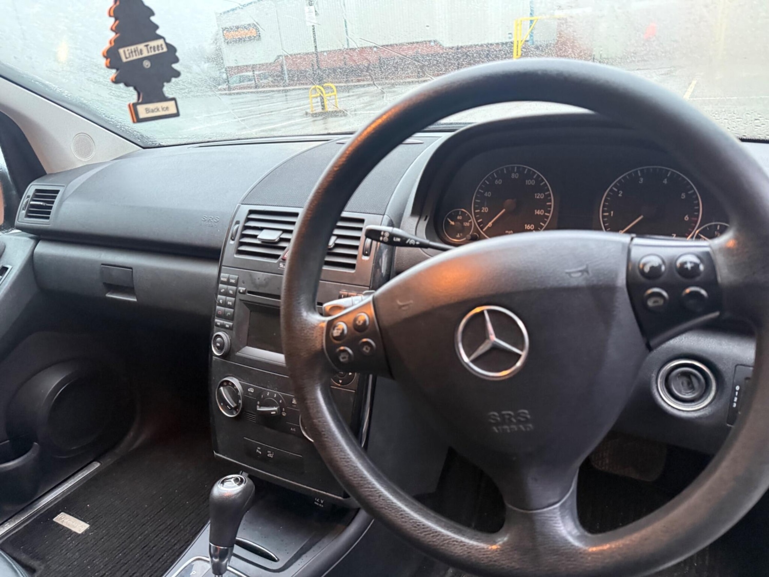 Used Mercedes-Benz A-Class 2010 for sale - 77454846: Photo 39