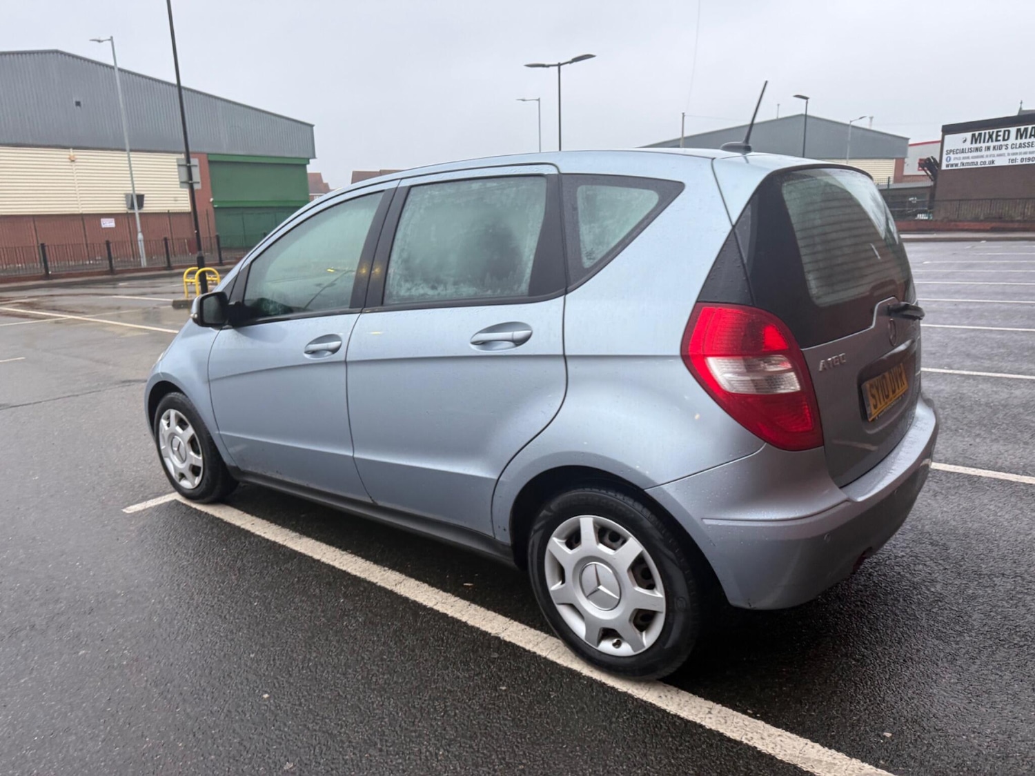 Used Mercedes-Benz A-Class 2010 for sale - 77454846: Photo 4