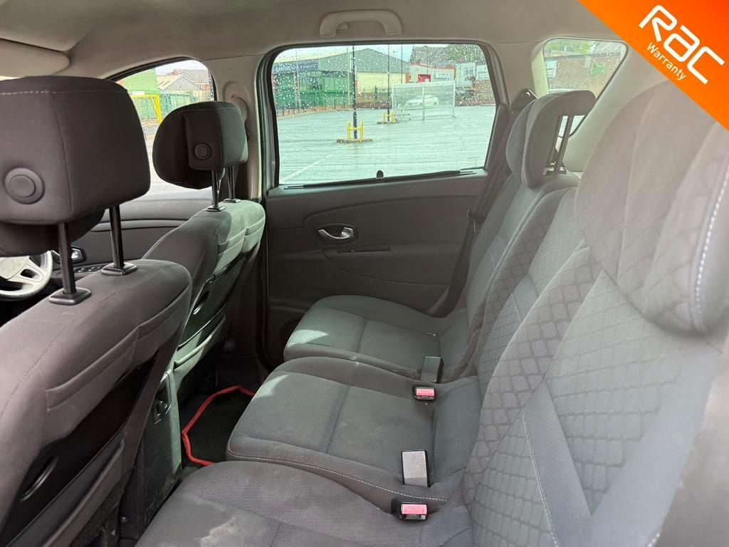 Renault Scenic (59) - 1.5 dCi Expression Euro 4 5dr - Image 20