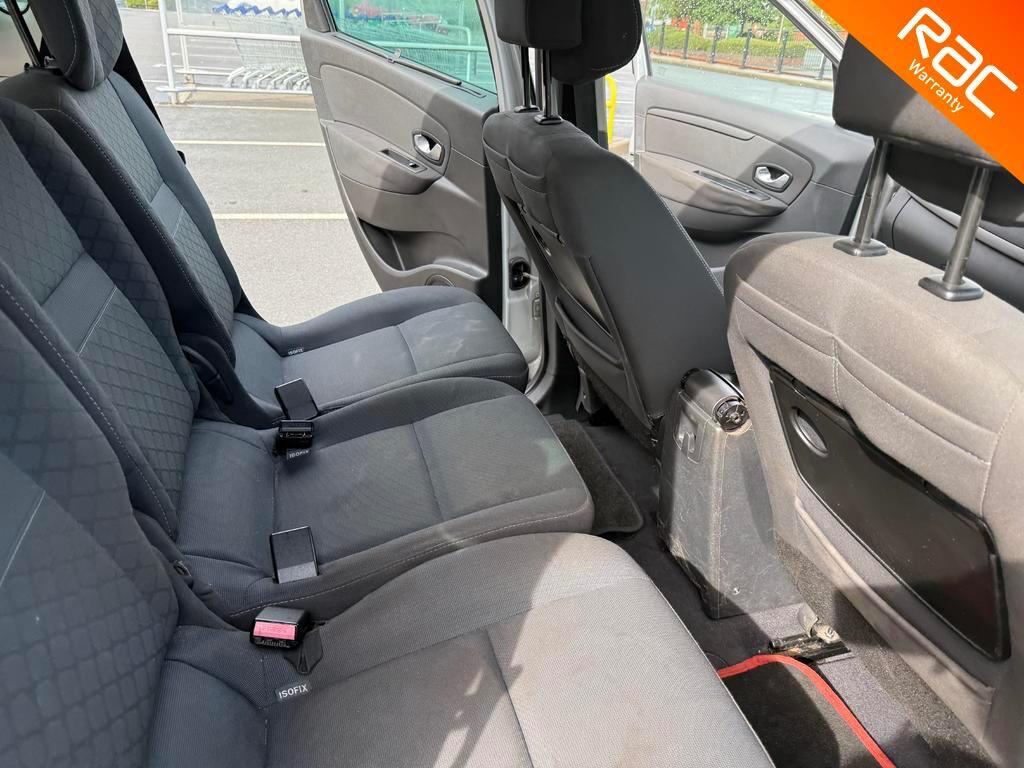 Renault Scenic (59) - 1.5 dCi Expression Euro 4 5dr - Image 22